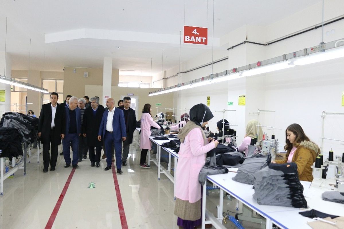 İranlı Yatırımcılardan Tekstilkente Ziyaret