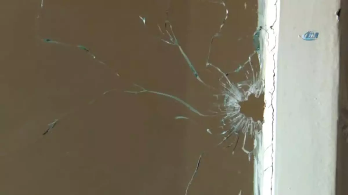 Operasyonla Yakalanan Firarinin Ablası Konuştu: "Rehin Alınmadık"