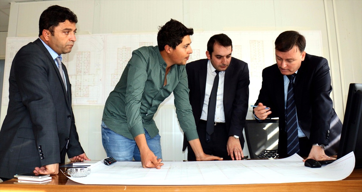Sağlık Müdürü Güngüneş, Sağlık Kompleksini Ziyaret Etti