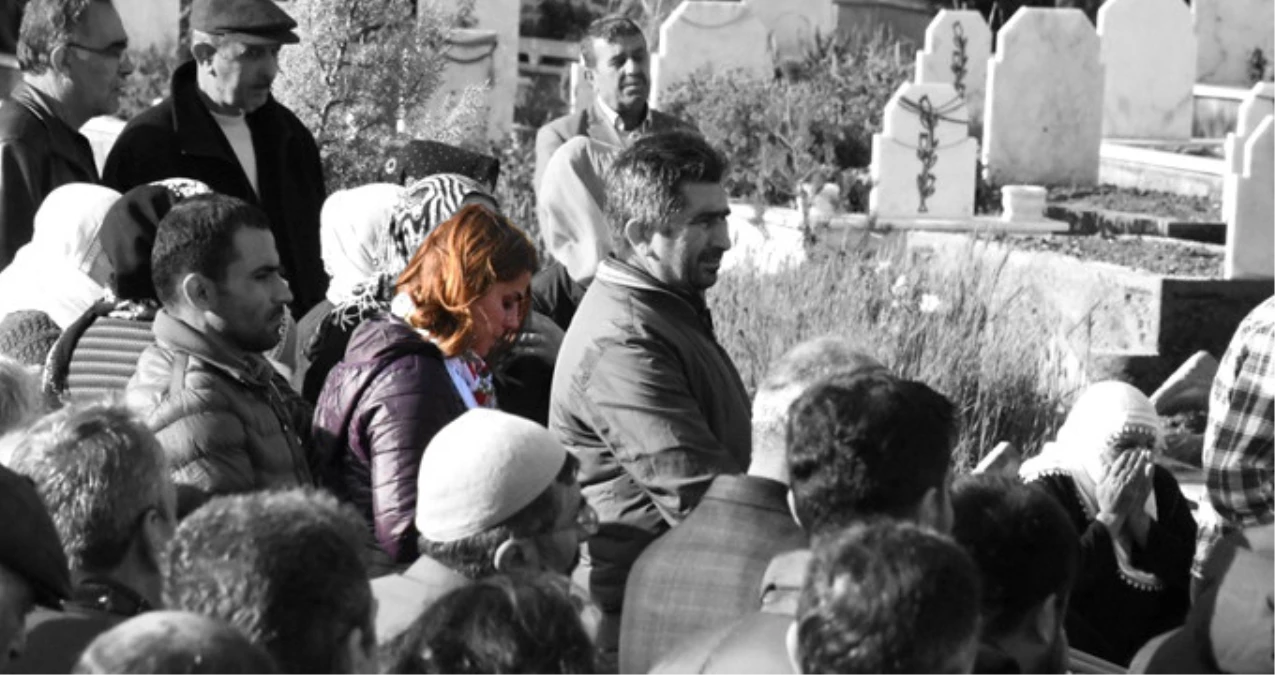 Terörist Cenazesine Katılan HDP\'li Ayşe Acar Başaran\'a Soruşturma