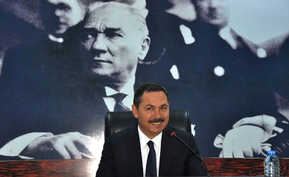 Uysal 24 Kasım Öğretmenler Günü\'nü Kutladı
