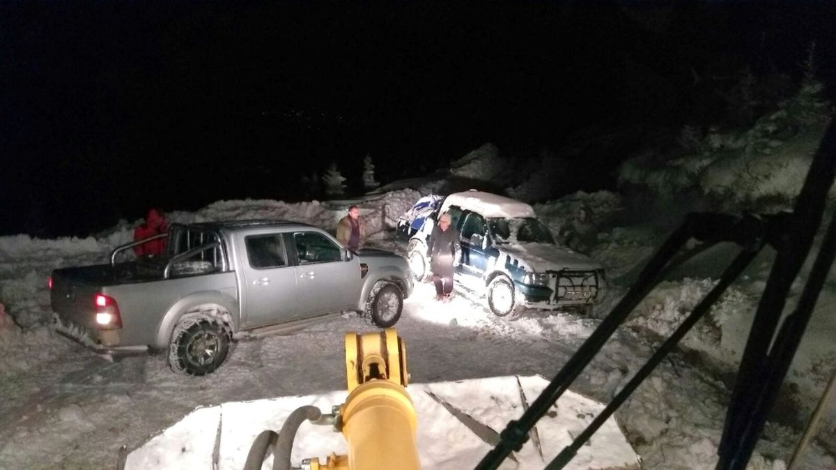 20 Saat Karda Mahsur Kalan 3 Arkadaş Kurtarıldı