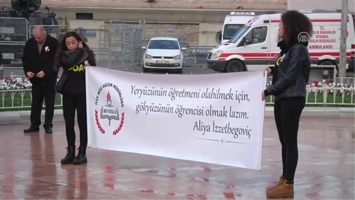 24 Kasım Öğretmenler Günü Dolayısıyla Taksim\'de Tören Düzenlendi