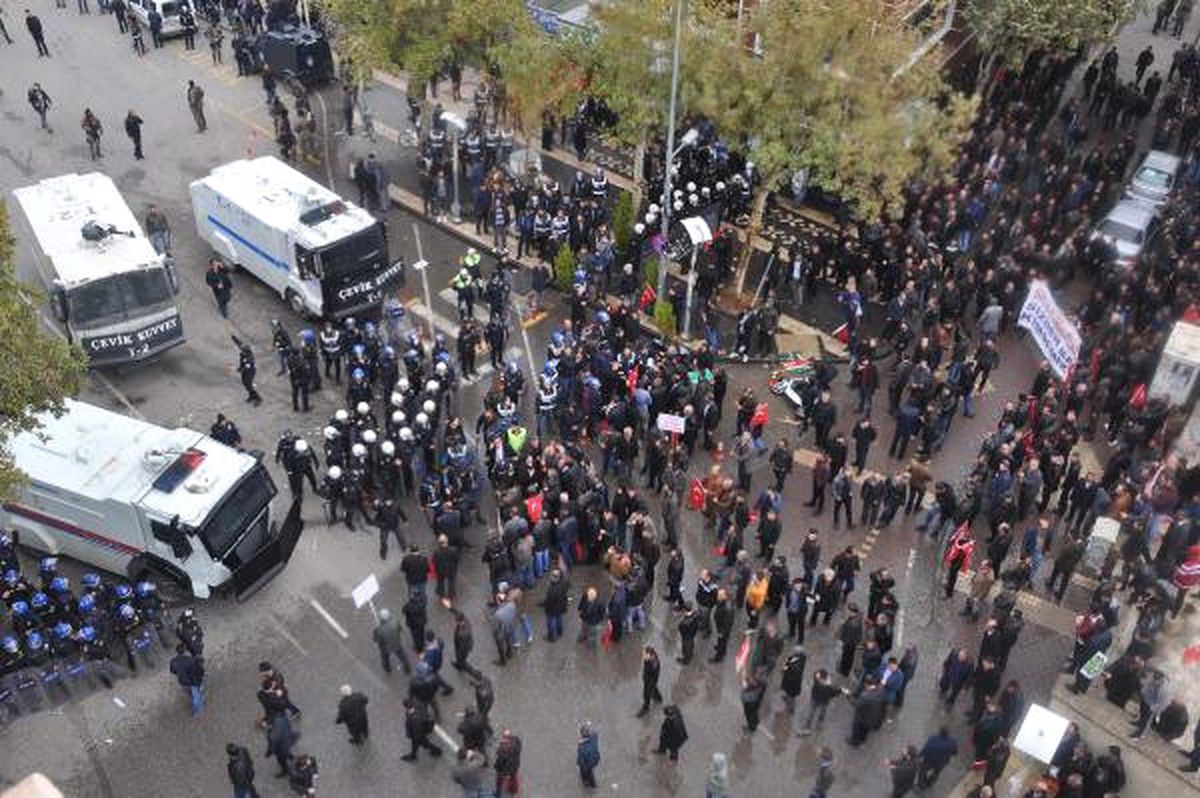 Adıyaman\'da Tütün Protestosuna Müdahale (2)