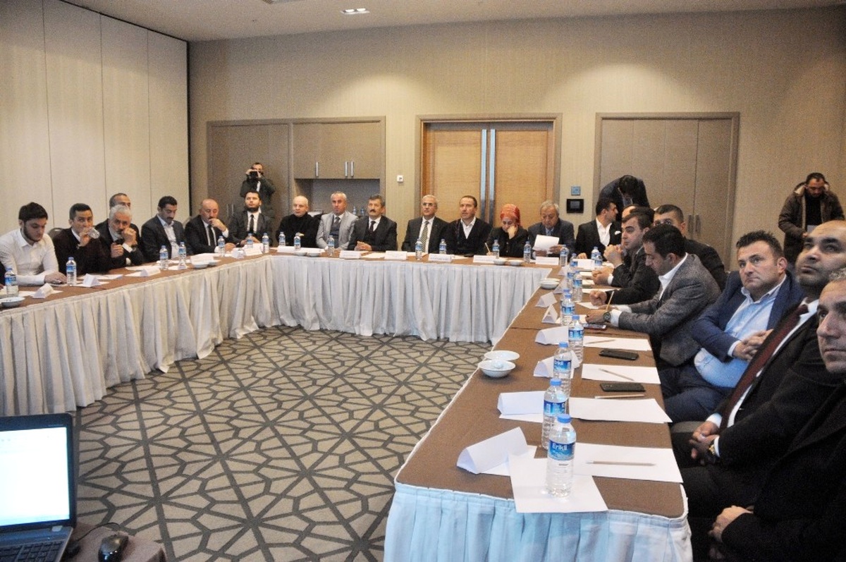 AK Parti "Şehirlerin Ekonomik Beklentileri" Forumu