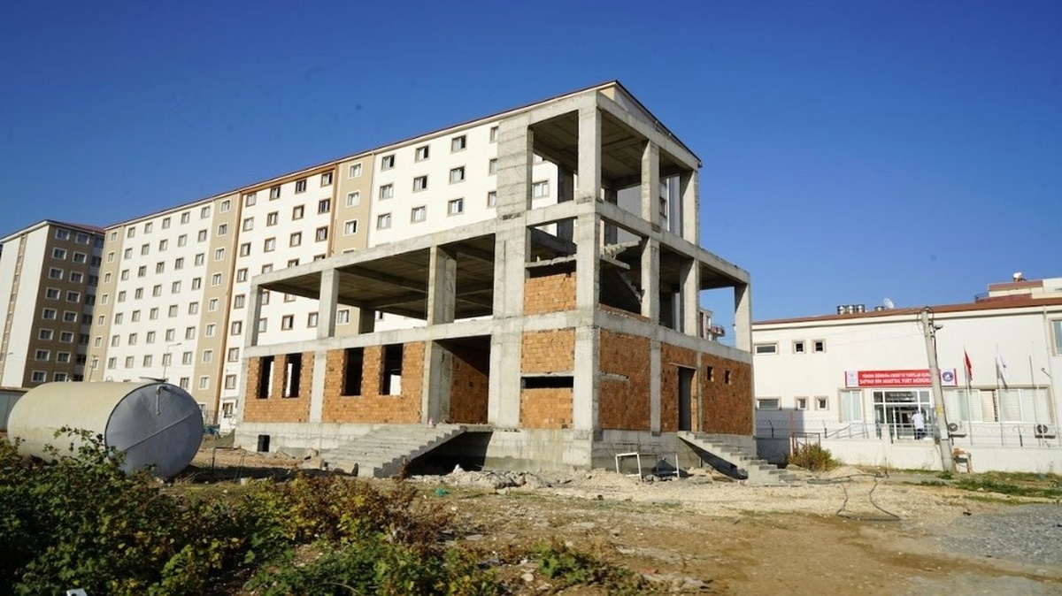 Altınşehir Mahallesi Taziye Evi İnşaatı Yükseliyor