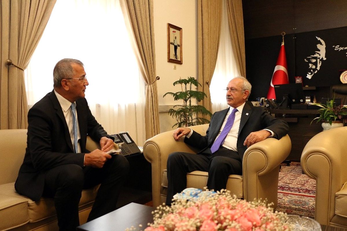 Başkan Tarhan, Kılıçdaroğlu\'nu Mersin\'e Davet Etti