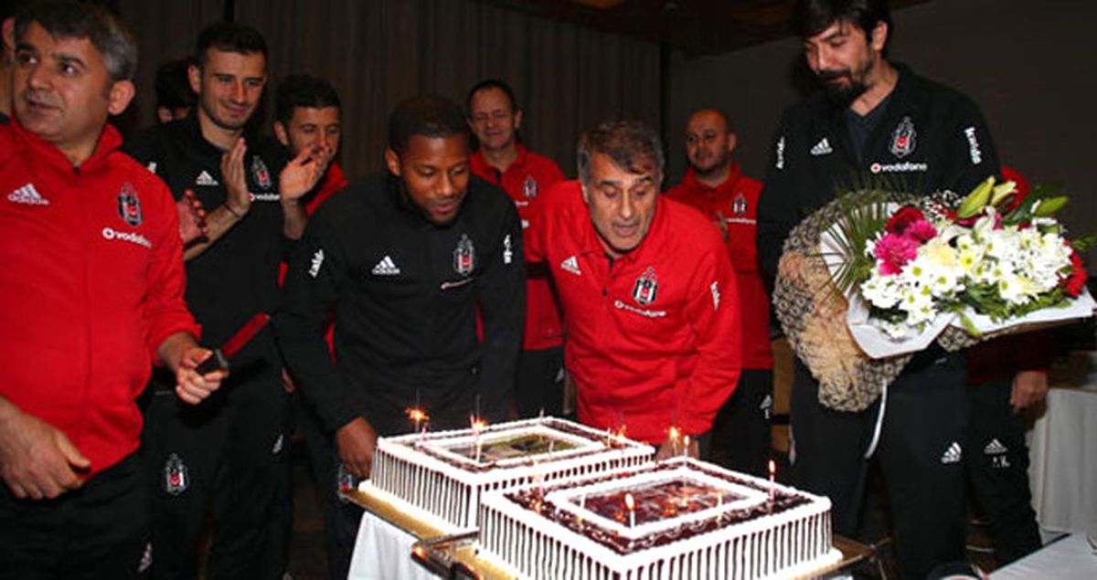 Çifte Kutlama! Beşiktaş\'ta Güneş\'in Öğretmenler, Lens\'in Doğum Günü Kutlandı