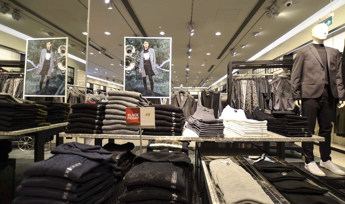Black Friday" Çılgınlığı Adana Optimum\'da Başladı