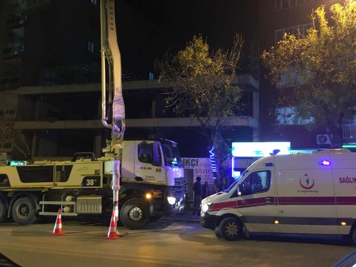 Çalıştığı İnşaatın Asansör Boşluğuna Düşen İşçi Öldü