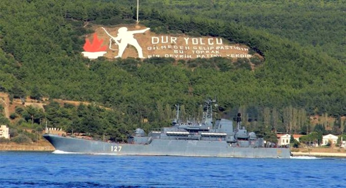 Çanakkale Boğazı\'nda Geçişler Durdu