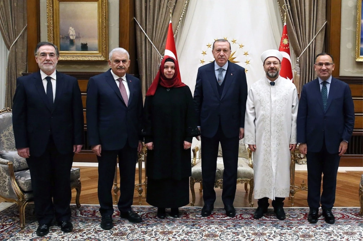 Erdoğan, Diyanet İşleri Başkanı Erbaş\'ı Kabul Etti
