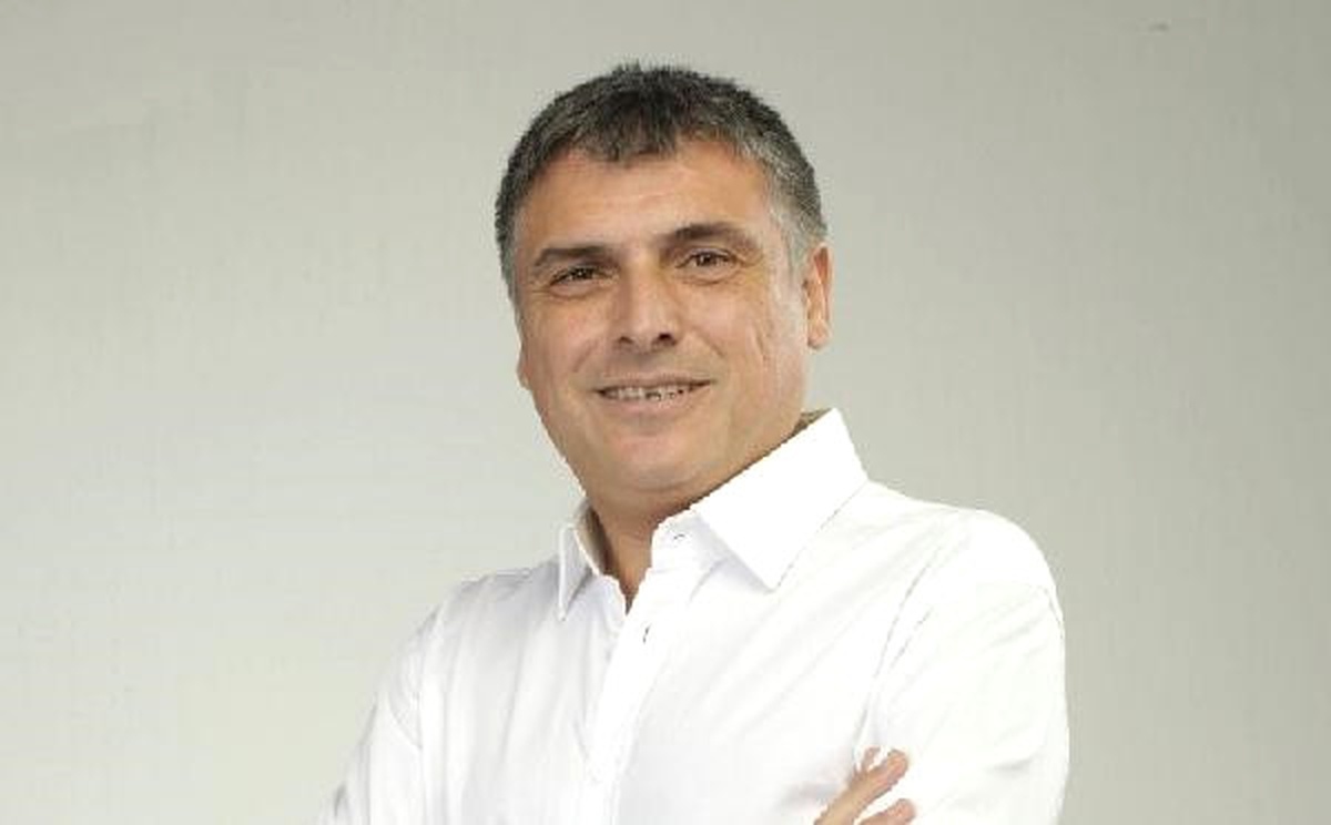 Galatasaray Proje Grubu\'ndan Özbek\'e Büyük Destek
