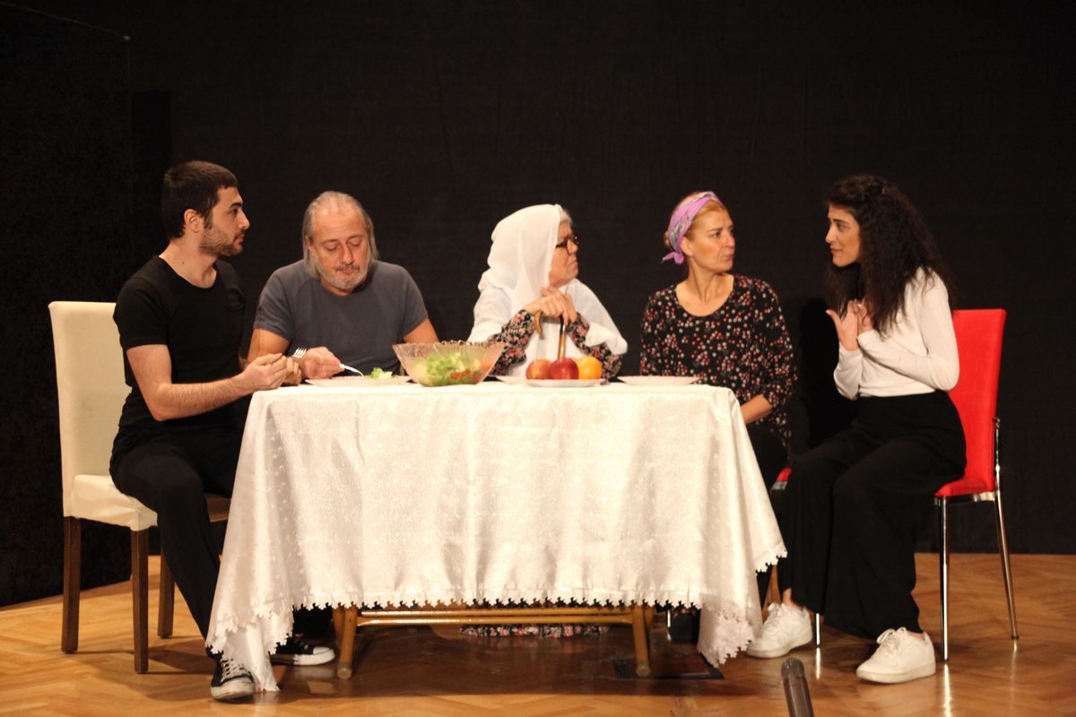 Gençliğime Dokunma "Uçurum"