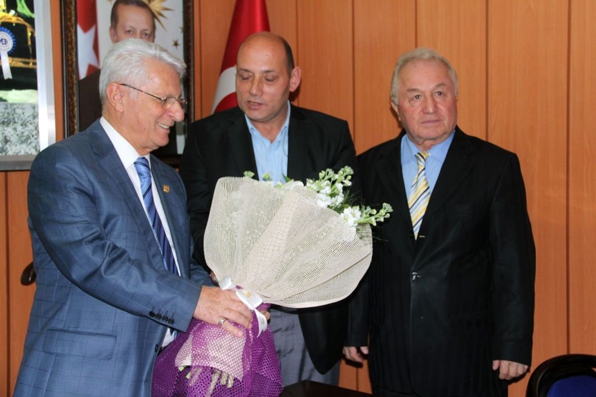 Giresun\'da Sahte Plakayı Önleyecek Plaka Mühürleri Dağıtıldı