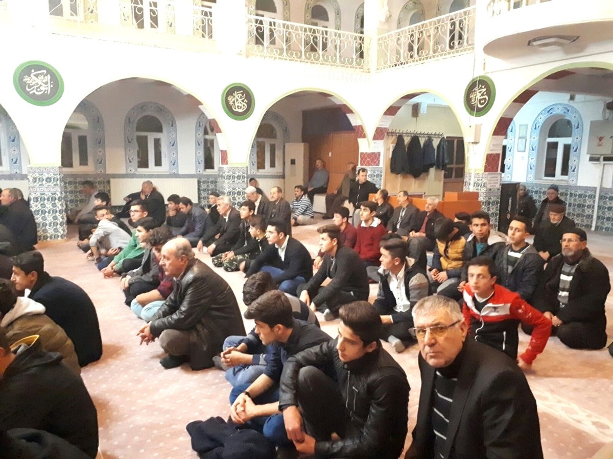 Gölbaşında Öğretmenler ve Şehitler İçin Mevlit Okutuldu