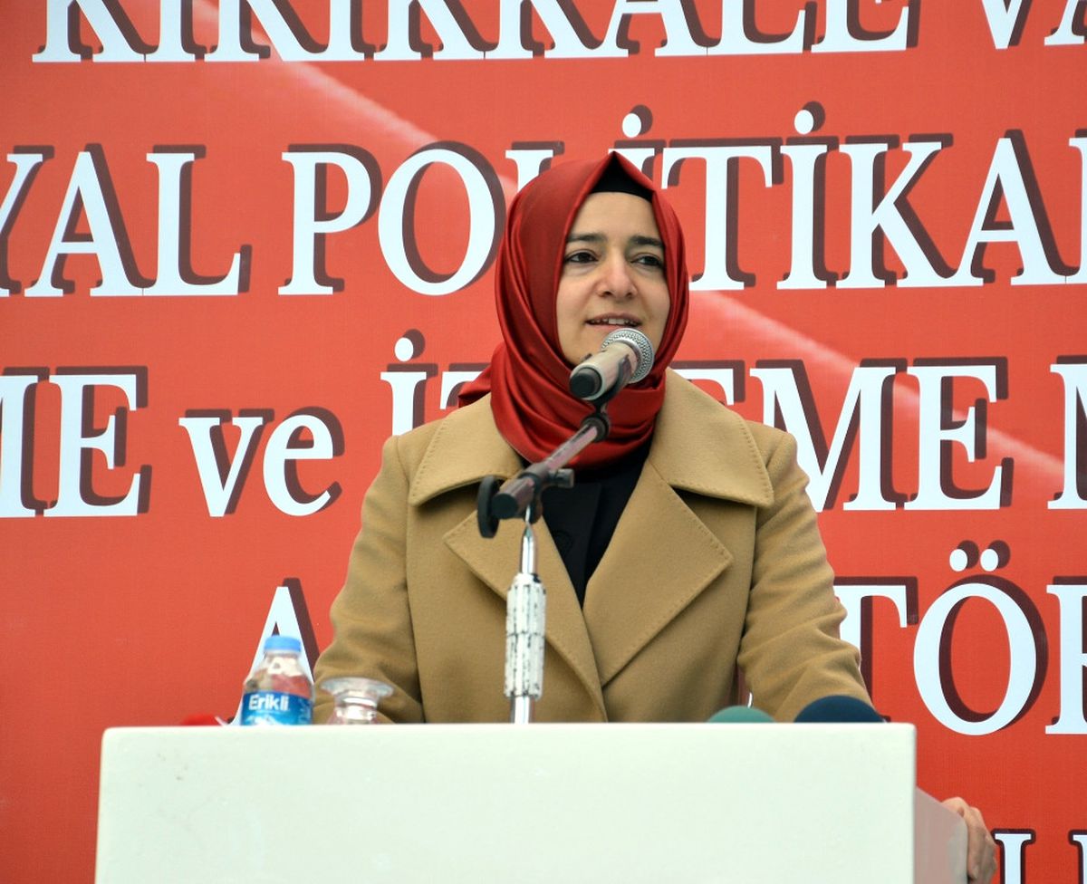 Kılıçdaroğlu Tüm Kadınlardan Özür Dilesin"