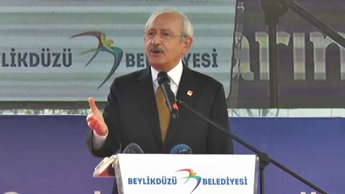 Öğretmenlere Özel Bir Yasa Çıkartmalıyız"