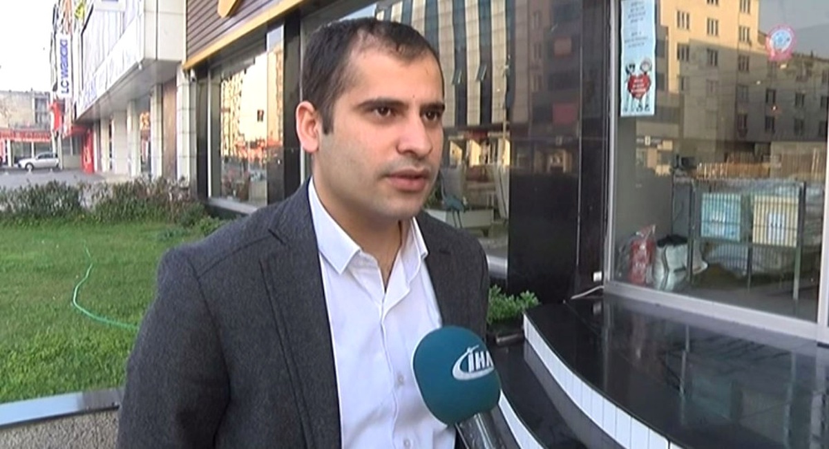 Beyaz Eşya Dükkanının Camını Balyozla Kırıp Böyle Soydular