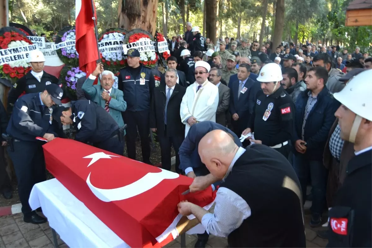 Şehit Polis Son Yolculuğuna Uğurlandı