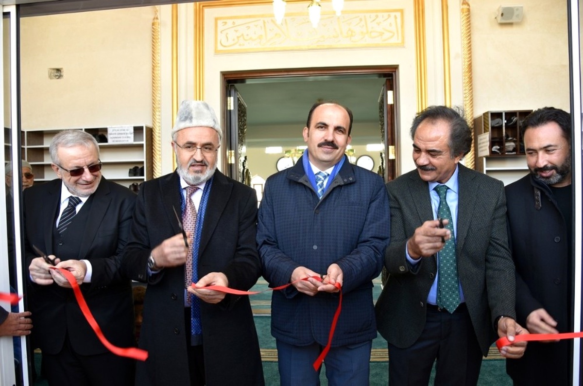 Selçuklu\'da Mustafa ve Adile Kağnıcı Cami İbadete Açıldı