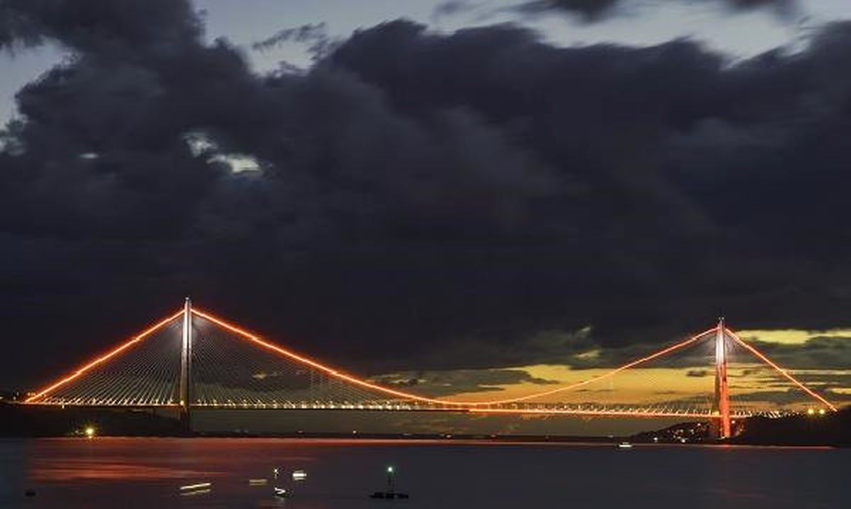 Yavuz Sultan Selim Köprüsü Kadına Şiddete Karşı Turuncu Işık Yakacak