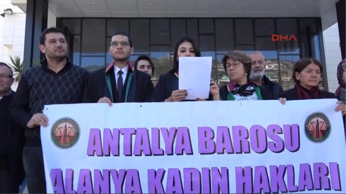 Antalya Avukatlardan Kadın Hakları Açıklaması
