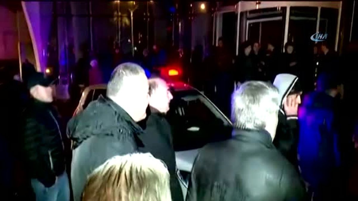 Batum\'da Otel Yangını: 12 Ölü,10 Yaralı