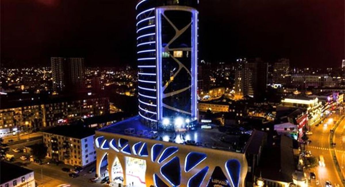 Batum\'da Otel Yangını: 12 Ölü
