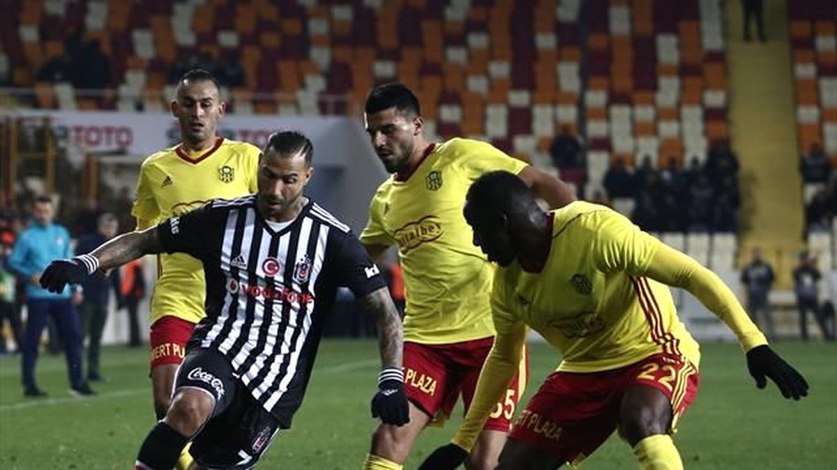 Beşiktaş, Malatya\'dan 1 Puanla Dönüyor