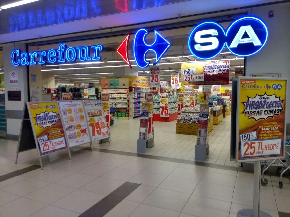Carrefoursa\'dan Fırsat Cuması\'na Özel İndirim Rüzgarı