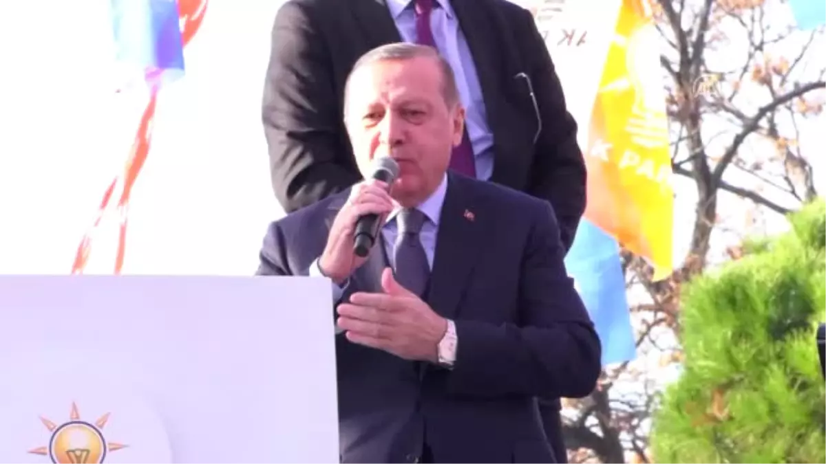 Cumhurbaşkanı Erdoğan: "Biz Dertliyiz, Biz Bu Millete Aşığız"