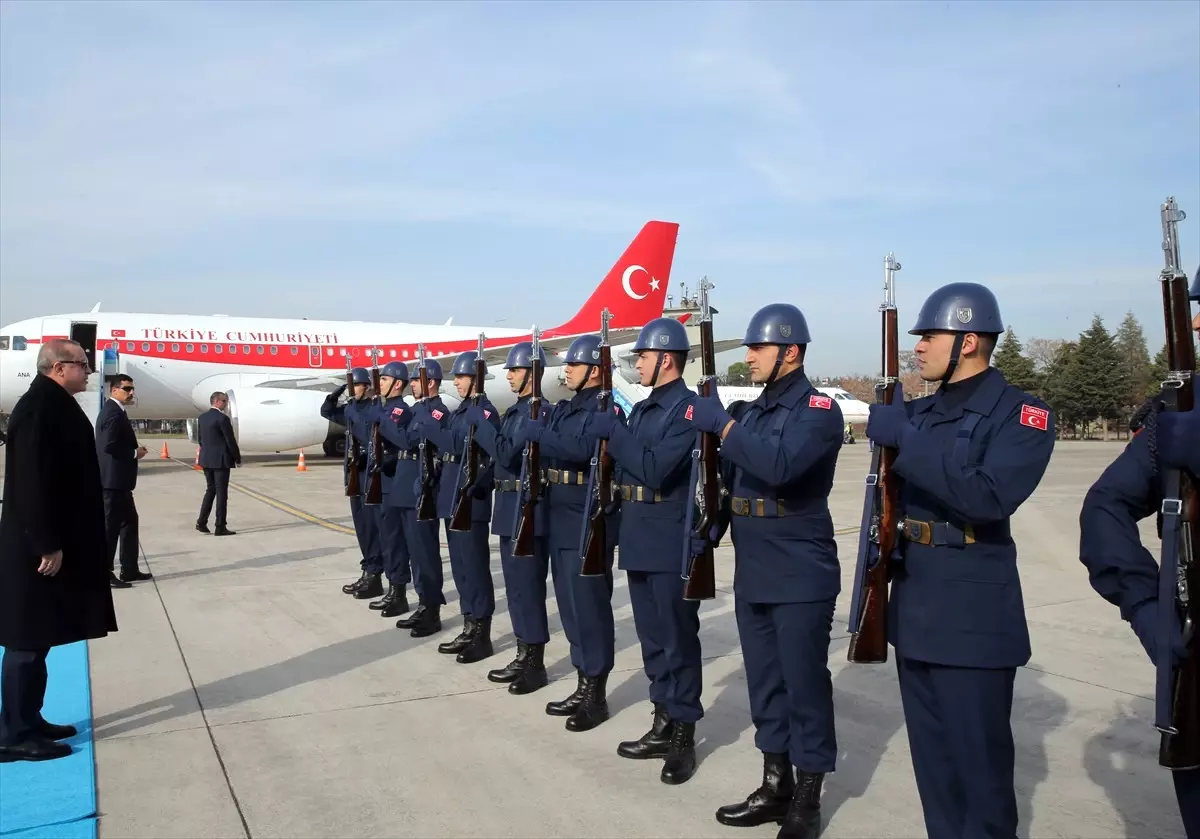 Cumhurbaşkanı Erdoğan: "Maruz Kaldığımız Çok Yönlü Saldırıların, Bizi Oyundan Çıkarıp Yedek...