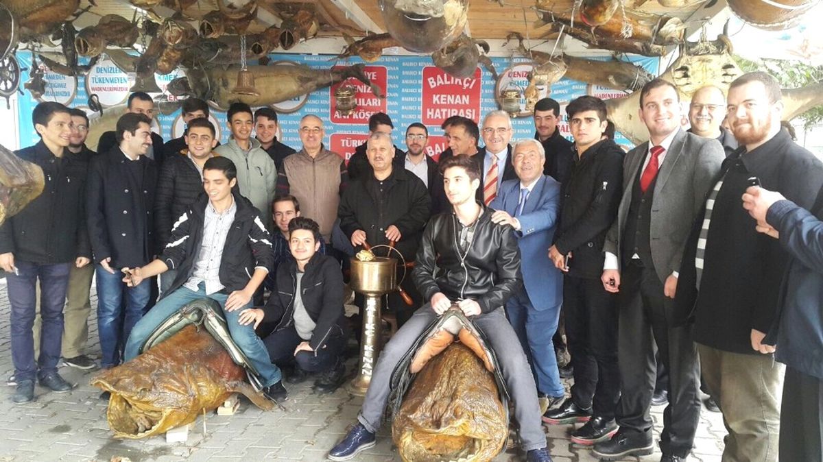 İmam Hatip Lisesi Öğrencileri, Türkiye Deniz Canlıları Müzesi\'ne Hayran Kaldı