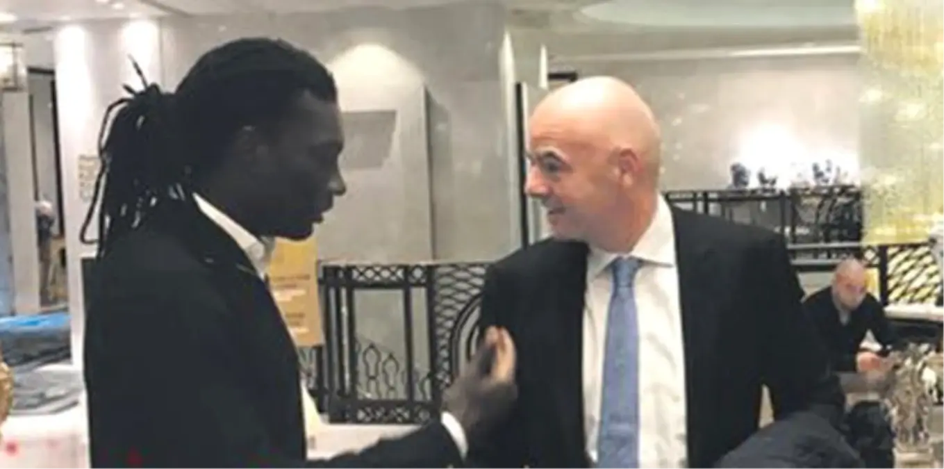 Infantino: Nasılsın Gomis, Mutlu Musun?