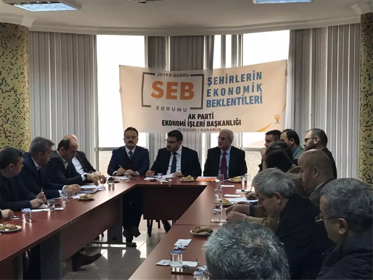 Karabük\'te "Şehirlerin Ekonomik Beklentileri" Forumu Gerçekleştirildi