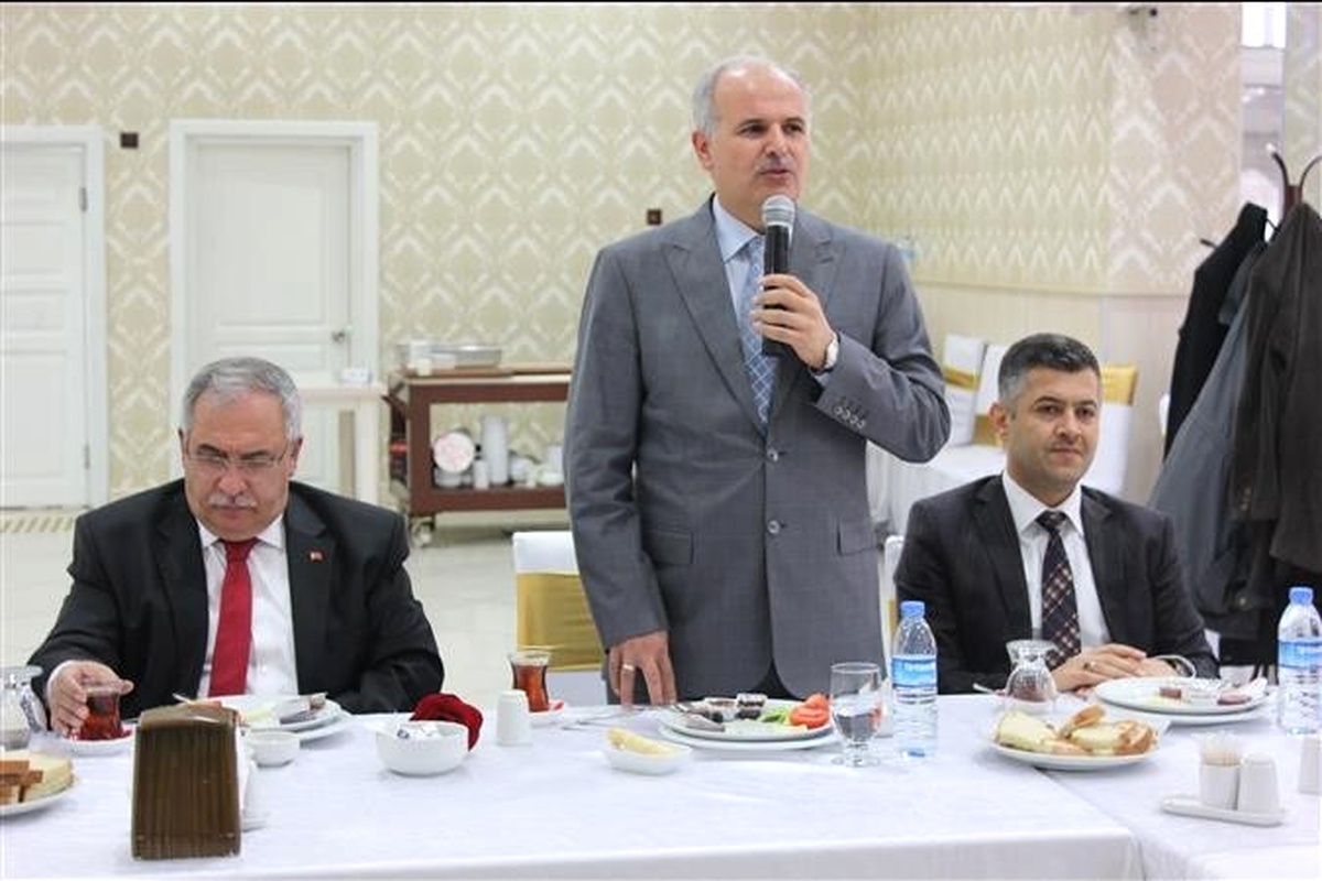 Kütahya İl Müftülüğü\'nden Kur\'an Kursu Öğreticilerine Kahvaltılı Program