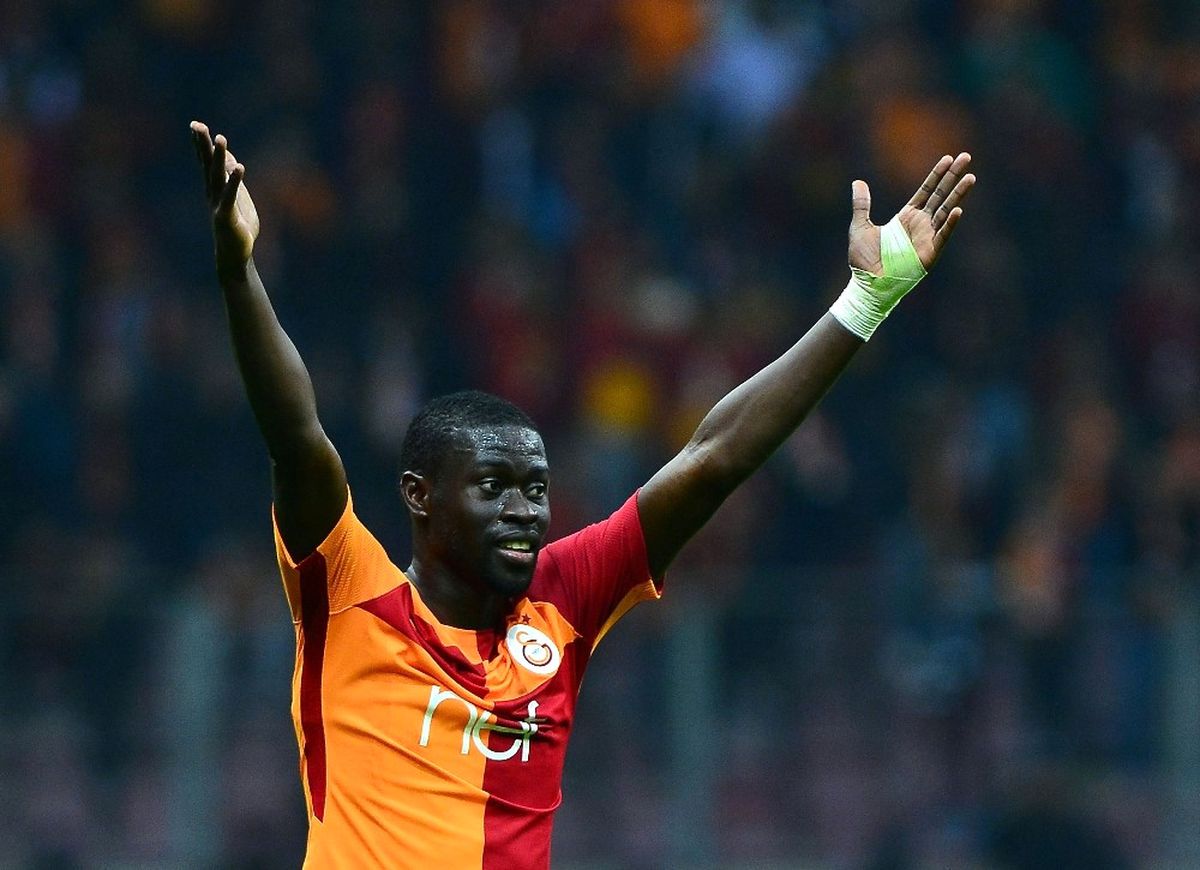 Ndiaye ve Maicon Sarı Kart Görmedi