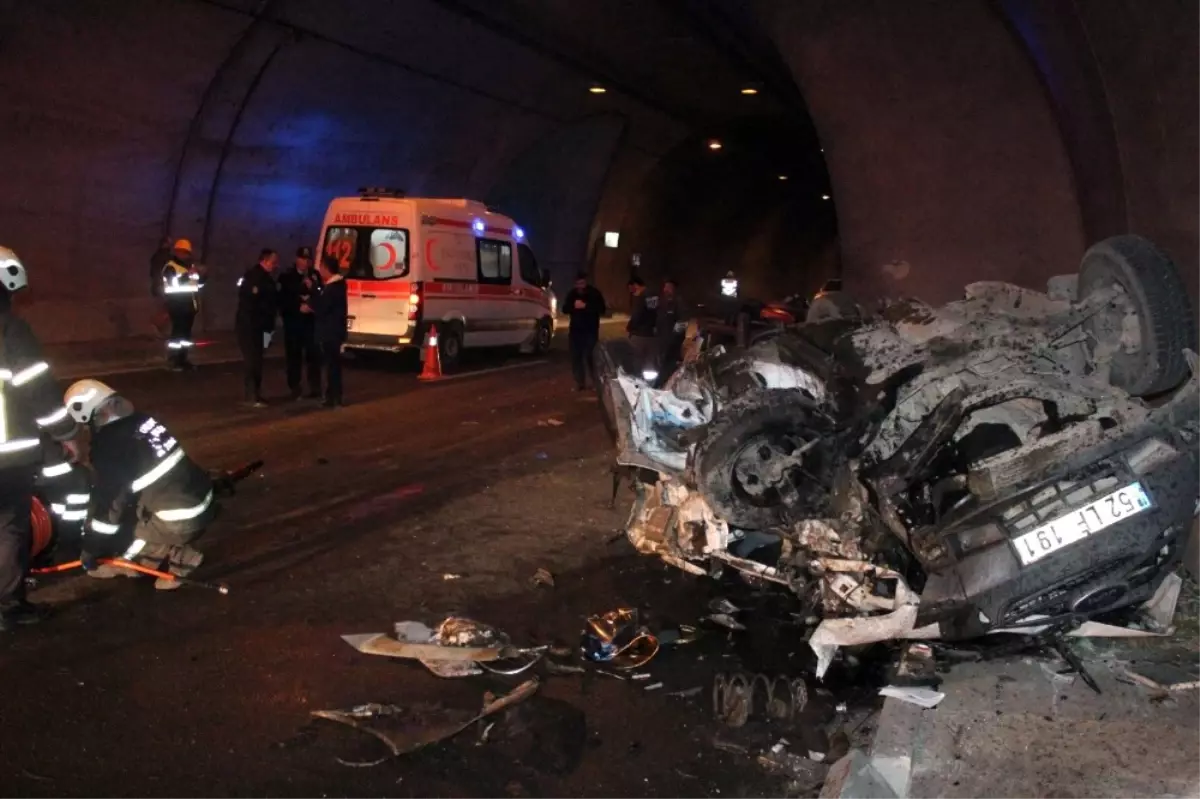 Ordu\'da Tünelde Trafik Kazası: 1 Ölü, 3 Yaralı