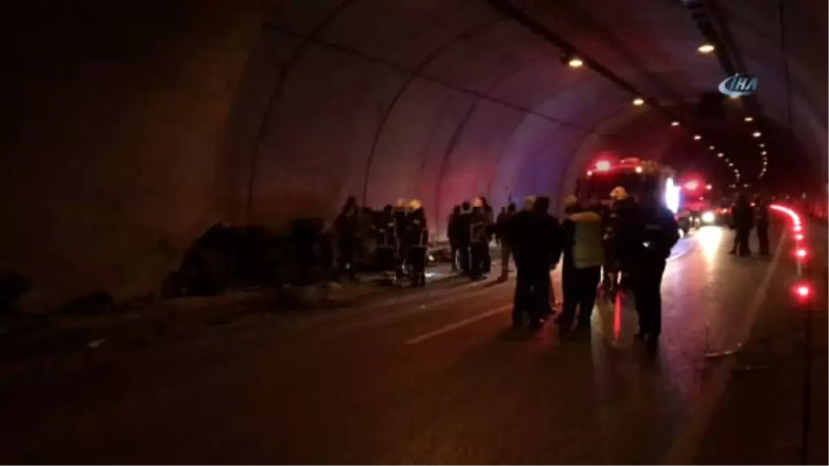 Tünelde Trafik Kazası: 1 Ölü, 3 Yaralı