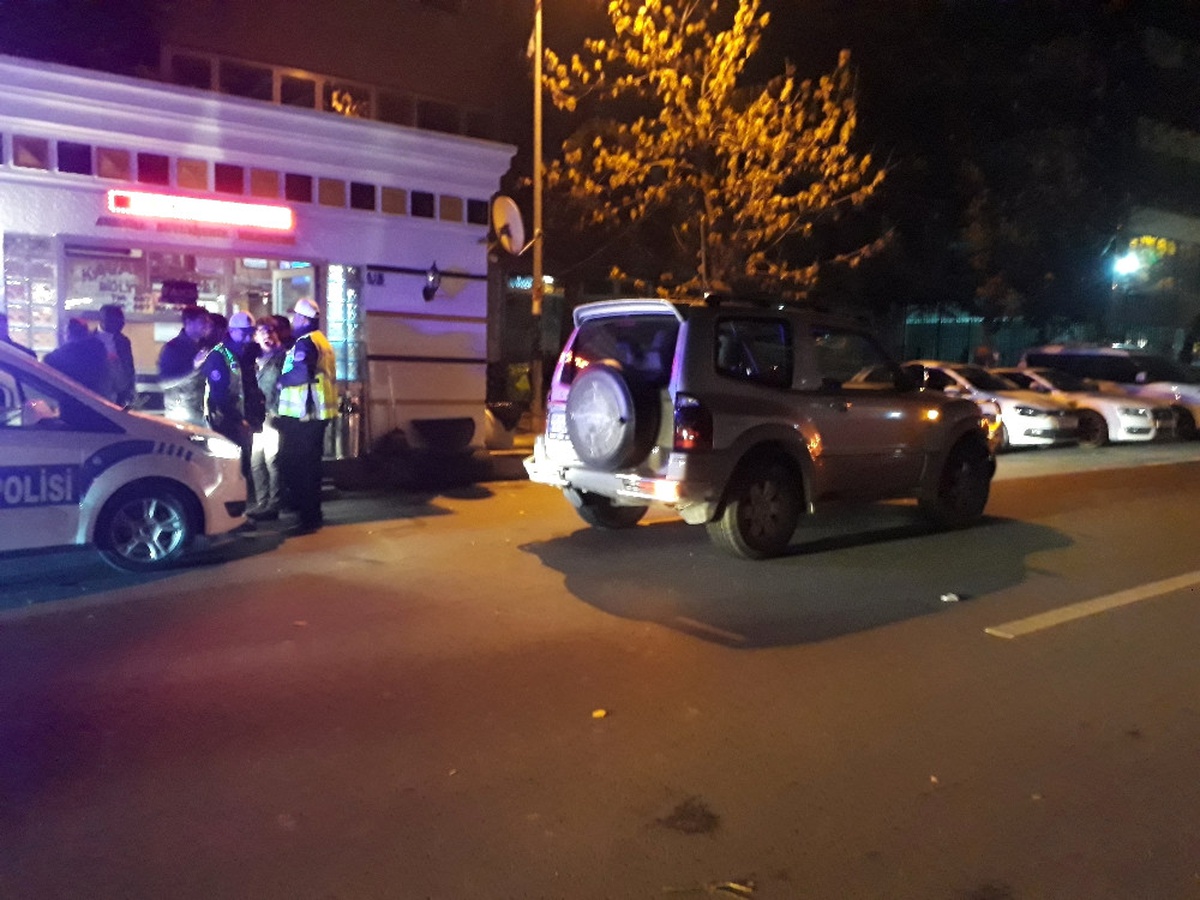 Alkollü Büyükelçilik Görevlisi İki Kazaya Neden Oldu