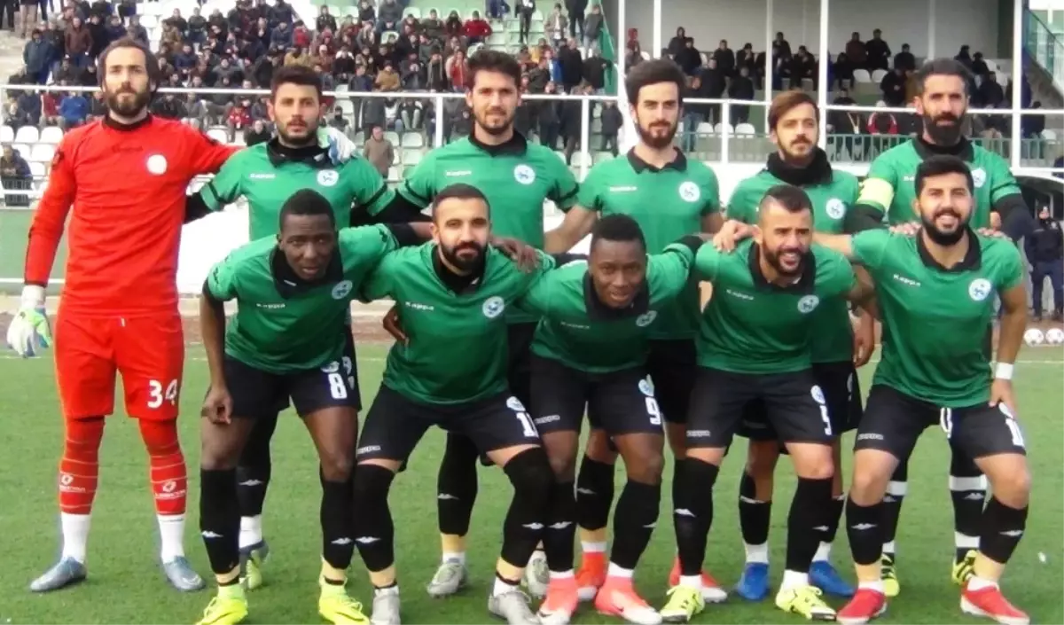 Bal: Erciş Gençlik Belediyespor: 2 - Siirt İl Özel İdarespor: 0