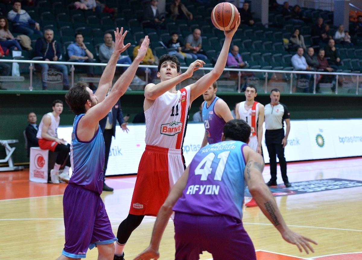 Bandırma Kırmızı- Afyon Belediyespor\'a 74-92 Kaybetti