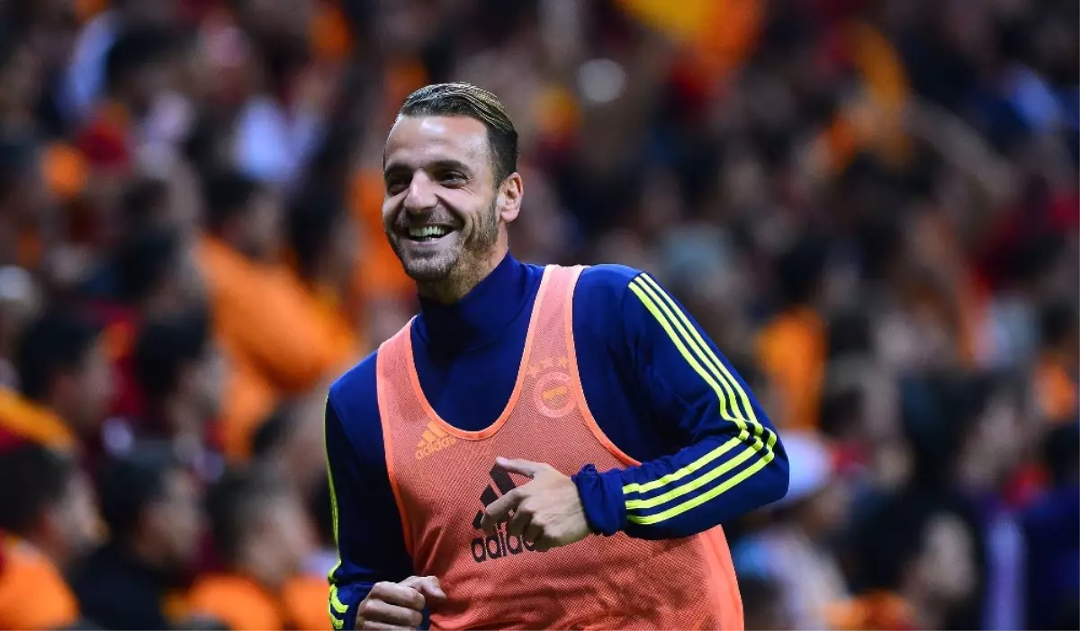 Fenerbahçeli Soldado\'nun Fedakarlığı