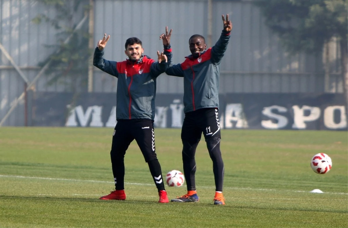 G.manisaspor\'da Beşiktaş Hazırlıkları Devam Ediyor