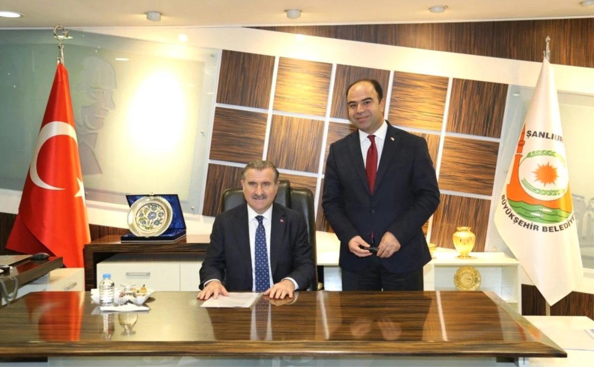 Gençlik ve Spor Bakanı Bak Şanlıurfa Büyükşehir Belediyesini Ziyaret Etti