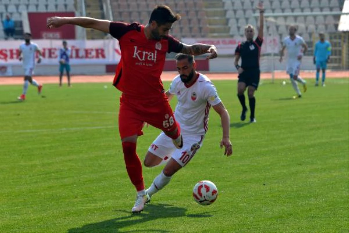 Kipaş Kahramanmaraşspor-Gümüşhanespor: 0-2