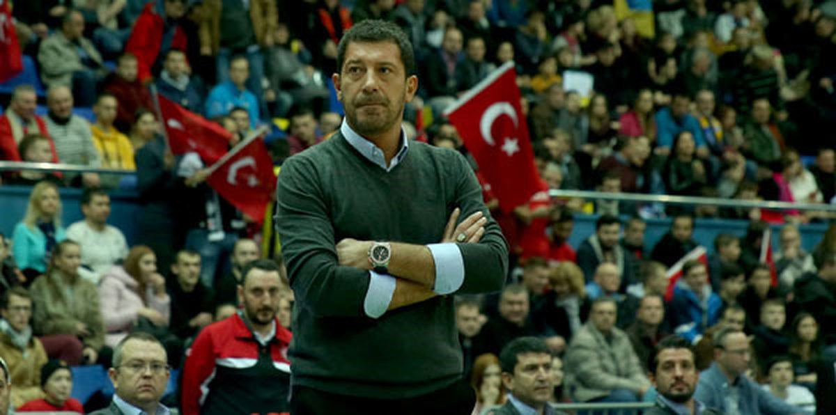 Ufuk Sarıca: "Tüm Takımı Kutluyorum"