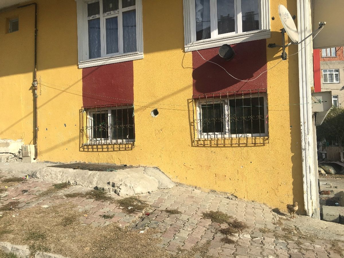200 Pakistanlı Yunanistan Diye Arnavutköy\'e Bırakıldı