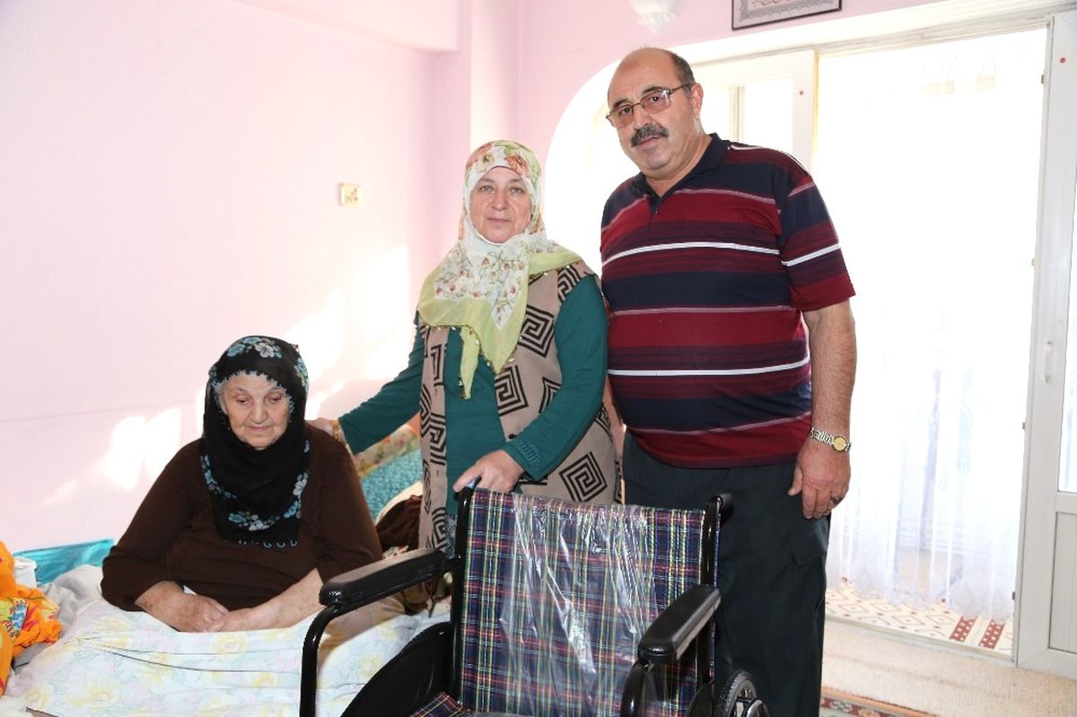 Efeler Belediyesi, Engelleri Kaldırmaya Devam Ediyor